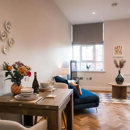 Centre - 1 Bedroom Flat - Free Parking 아파트 *